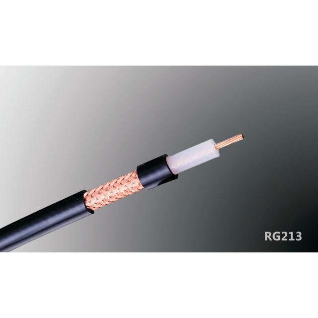 Cable coaxial de 3,5 kW y 11 GHz.